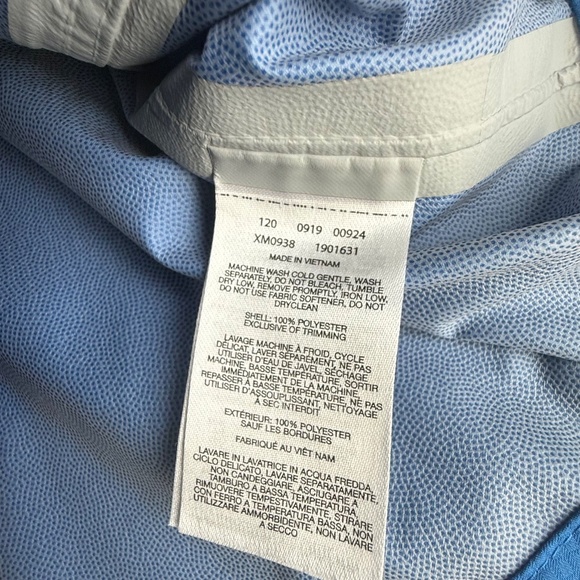 Columbia PFG Lightweight Hooded Jacket - Picture 7 of 12